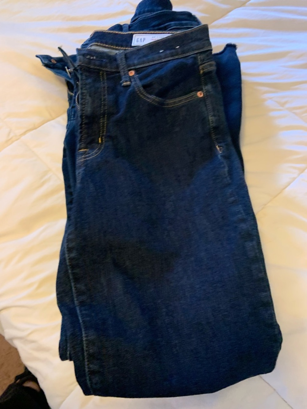 Lot 3 pair women’s jeans